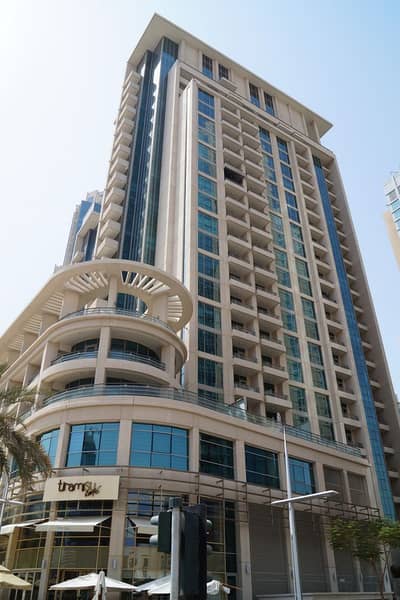 Exclusive Opportunity:1-bed higher floor apartment available for Sale in BLVD Central 1, Downtown, Dubai