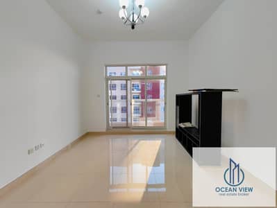 MOST FABOLOUS APARTMENT 1 BHK LOCATED ON PRIME LOCATION