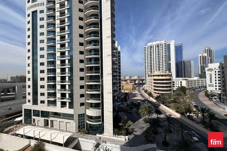 Studio for Rent in Dubai Marina, Dubai - Furnished | Big Balcony | Close to Metro