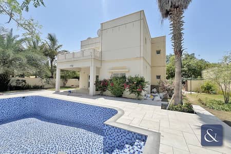 4 Bedroom Villa for Rent in The Meadows, Dubai - Huge Plot | 4 Bed+Maid | Under Renovation
