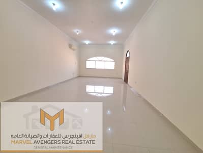 فیلا 4 غرف نوم للايجار في مدينة محمد بن زايد، أبوظبي - 20240427_101852. jpg