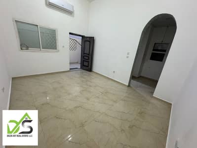 Студия в аренду в Между Двумя Мостами (отн Аль Джессрейн), Абу-Даби - IMG-20240427-WA0118. jpg