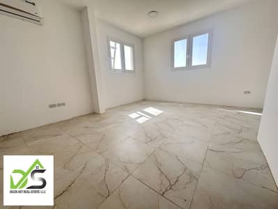 فلیٹ 2 غرفة نوم للايجار في مدينة شخبوط، أبوظبي - WhatsApp Image 2024-03-22 at 9.53. 15 AM (1). jpeg