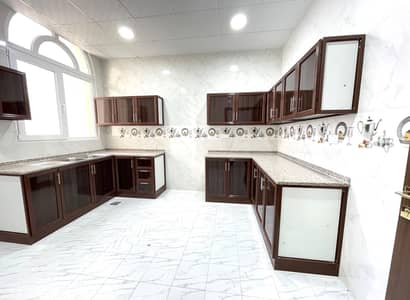 BrandnEw/Affordable - 3 Bedrooms and Majilis with 4 Bathrooms at First Floor for 60K
