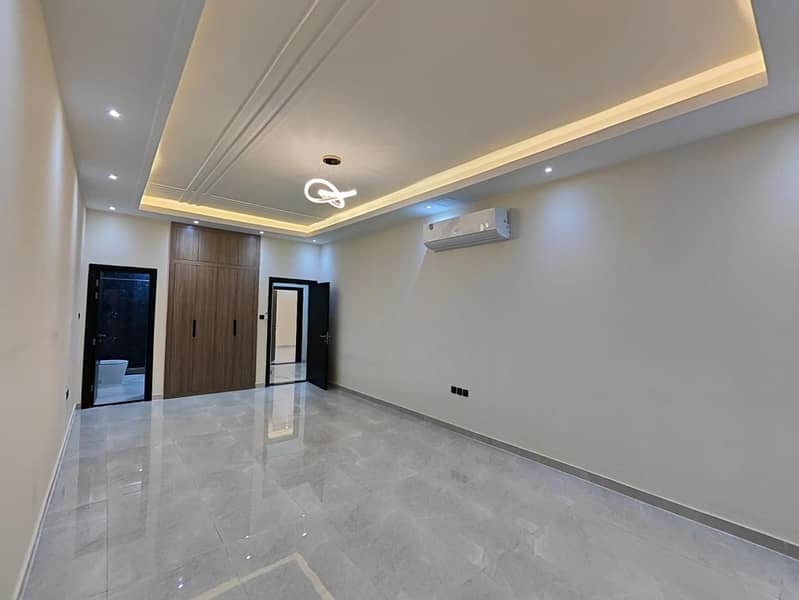 Luxury corner 6 bedroom villa for rent in al yasmeen ajman