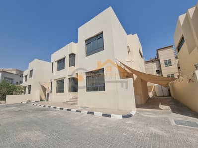 Modern Living: 4 MASTER-Bedroom Villa in Mohammed bin Zayed