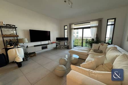 1 Bedroom Flat for Sale in Umm Suqeim, Dubai - Madinat JL | Vacant on Transfer | Renovated