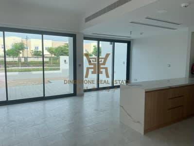 3 Bedroom Villa for Sale in Dubailand, Dubai - 448b553f-28e8-4b0e-94f4-e954f1b3dfd3. jpg