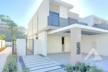 4 Bedroom Townhouse for Rent in Tilal Al Ghaf, Dubai - Unfurnished | Modern Finishing | Vacant