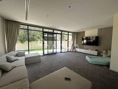 4 Bedroom Villa for Sale in DAMAC Hills, Dubai - Corner Unit I Perfect Family Home I Huge Plot