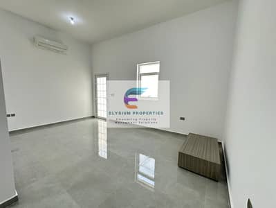 فلیٹ 4 غرف نوم للايجار في مدينة زايد، أبوظبي - ulwsmkK8V9NurkDa7Tq1U3doolB5u08bCPYzJ5iB
