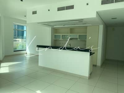 1 Bedroom Apartment for Sale in Downtown Dubai, Dubai - Vacant|Nice Unit |Pool View| Fitted Kitchen