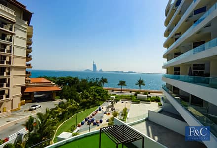 1 Bedroom Flat for Sale in Palm Jumeirah, Dubai - Sea View | Direct Beach Access | Fullt Furnished
