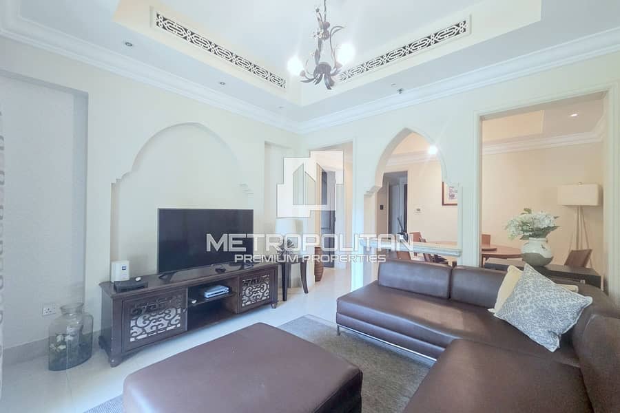 位于迪拜市中心，老城岛，塔杰尔公寓 1 卧室的公寓 145000 AED - 8925948