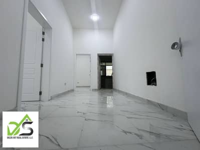 فلیٹ 2 غرفة نوم للايجار في مدينة الرياض، أبوظبي - IMG-20240421-WA0279. jpg