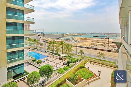 1 Bedroom Apartment for Rent in Dubai Marina, Dubai - Furnished | One Bed | Sea Views | Balcony
