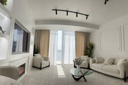 2 Bedroom Apartment for Sale in Palm Jumeirah, Dubai - Motivated Seller | Sea View |  High Floor