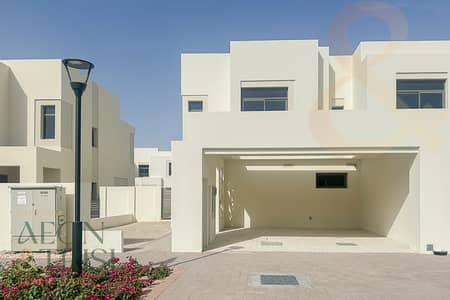 4 Bedroom Townhouse for Rent in Town Square, Dubai - Elegant 4BR + Maid's | Brand New | Single Row
