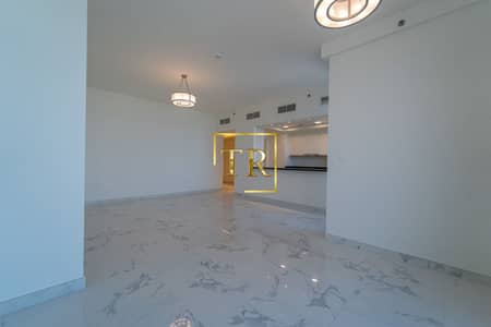 2 Bedroom Apartment for Rent in Business Bay, Dubai - Middle Floor | Vacant | Largest Layout