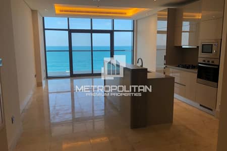 2 Bedroom Apartment for Rent in Palm Jumeirah, Dubai - Spacious Layout | Sea View | Unfurnished