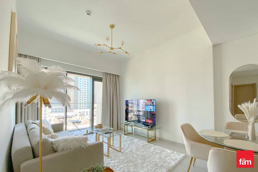 位于迪拜市中心，皇家塔楼 1 卧室的公寓 2000000 AED - 8928408