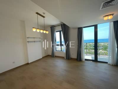 2 Bedroom Flat for Rent in Jumeirah, Dubai - Spectacular Sea View | Beach Front Living | Luxury