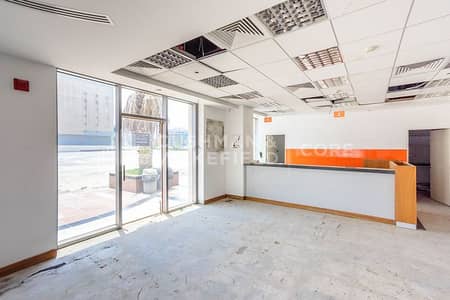 Shop for Rent in Dubai Internet City, Dubai - DED | Fitted Retail | Low Floor | Ideally located