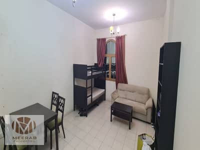 شقة 1 غرفة نوم للايجار في المدينة العالمية، دبي - CompressJPEG. online_800x600_image (9). jpeg