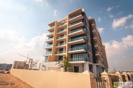 迪拜工业园住宅区， 迪拜 单身公寓待租 - building-9. jpg