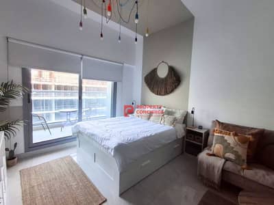 Studio for Rent in Business Bay, Dubai - Fully Furnished , Canal View , Amazing Offer