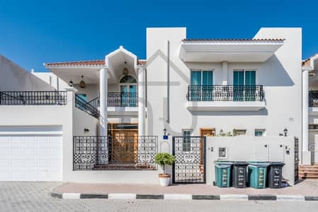 5 Bedroom Villa for Rent in Umm Suqeim, Dubai - 1. jpg