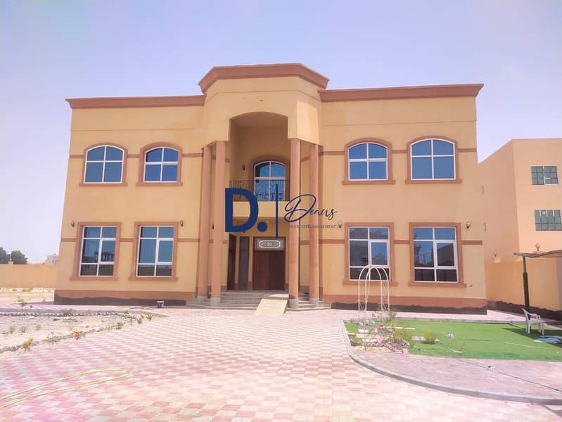 Big Villa 10 BR + 2 Maids room + 2 Majlis in Shakhbout