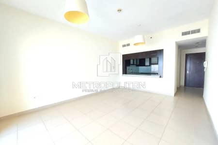 1 Bedroom Apartment for Rent in The Views, Dubai - High Floor | Greens Views | Well Maintained