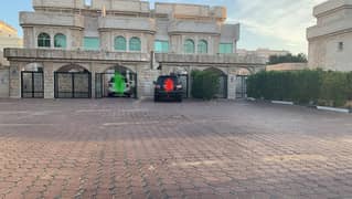 Private villa  5 Bedrooms Majlis and Hall With 4 Washrooms huge parking In Al Mushrif , Front Mushrif Mall