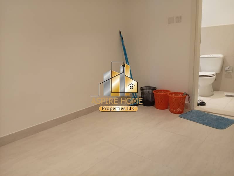 4 1121 (3). jpeg