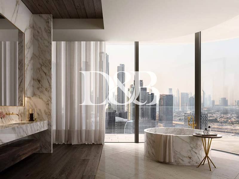 10 Enjoy Luxury Living | Burj Khalifa and Canal View