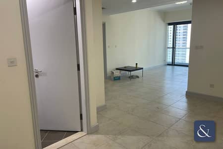 2 Bedroom Flat for Rent in Jumeirah Lake Towers (JLT), Dubai - High Floor | Unfurnished | Lake View | 2 Bed