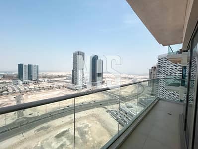 2 Bedroom Apartment for Rent in Al Reem Island, Abu Dhabi - Expansive Terrace with City View | 2 BR+Maids Room | Ready to Move-in!