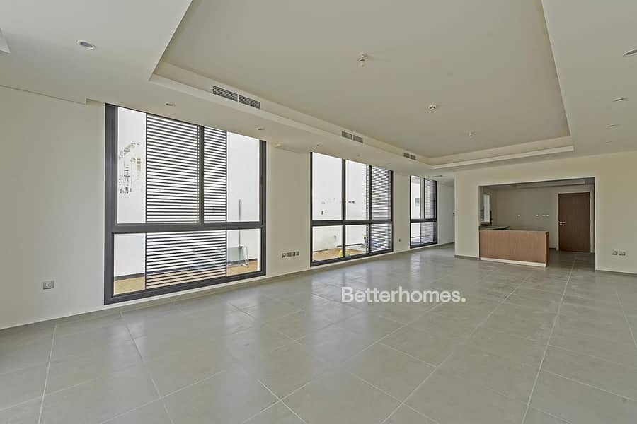 Brand new | 4 Beds villa | Garden | Barsha 1