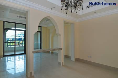 1 Bedroom Apartment for Sale in Downtown Dubai, Dubai - Lake View | Large Layout | Classic | VOT
