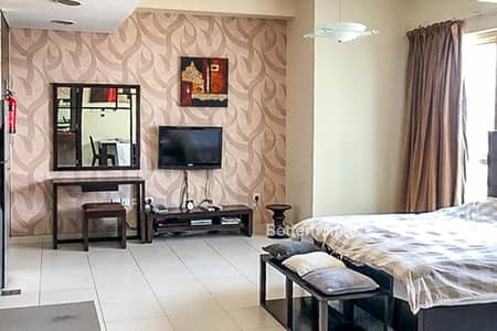 Vacant Now - Furnished Studio - Close to Beach Vacant Now - Furnished Studio - Close to Beach