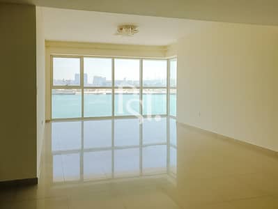 3 Bedroom Flat for Rent in Al Reem Island, Abu Dhabi - rak-tower-marina-square-al-reem-island-abu-dhabi-living-area (3). JPG