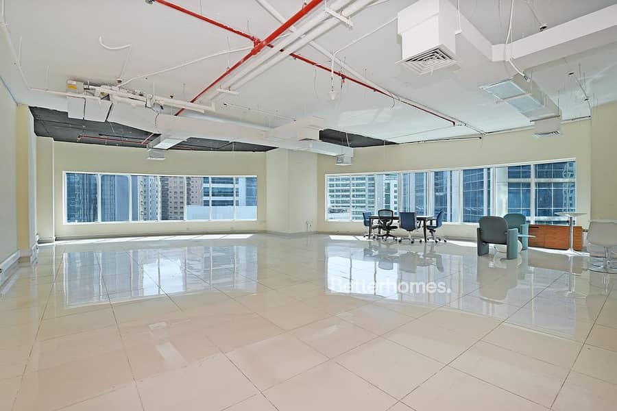 Fully Fitted Office Near Metro Station