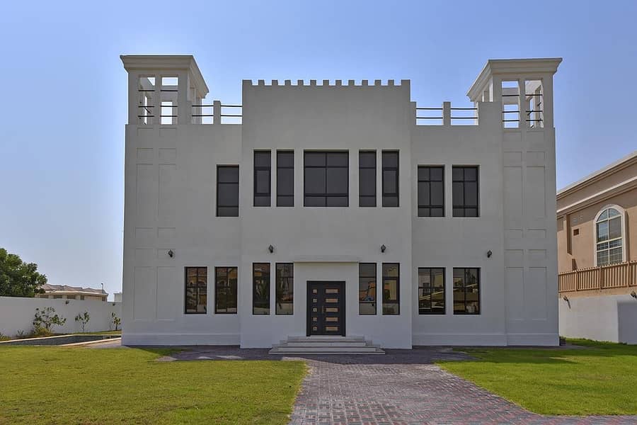 Brand new Villa with pool | Al Barsha  2