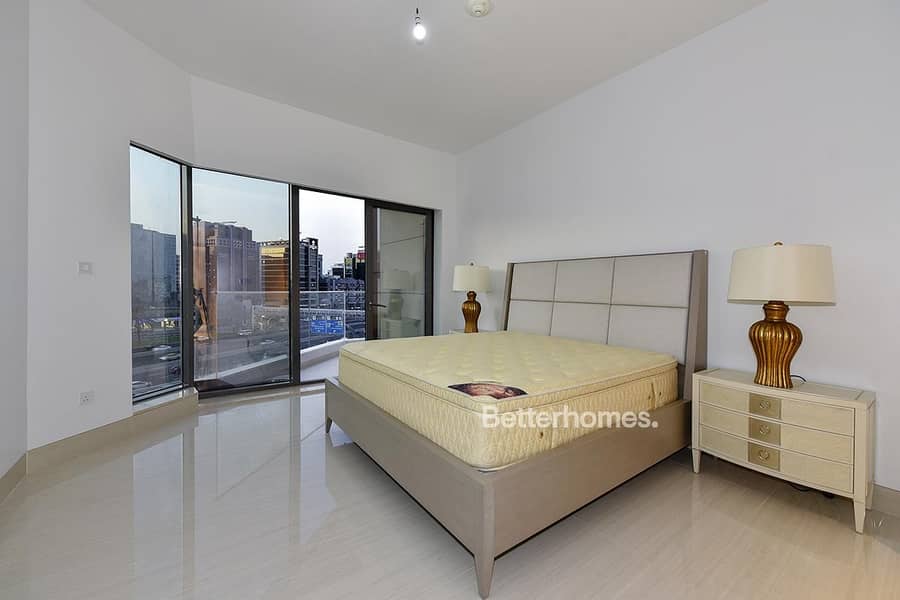 2 Beds| Chiller| White Goods| Balcony| Garhoud