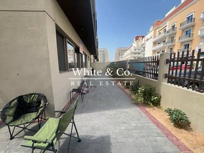 2 Bedroom Flat for Sale in Jumeirah Village Circle (JVC), Dubai - Fully Furnished|  Large garden | Vacant