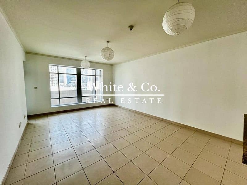 Private Terrace |Vacant Now| 1025.05 SQFT