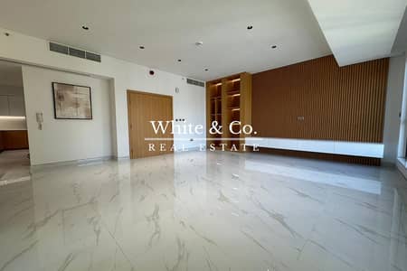 2 Bedroom Flat for Sale in Jumeirah Beach Residence (JBR), Dubai - Vacant | Super Quality Upgrades |Spacious