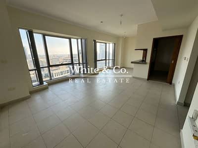 1 Bedroom Apartment for Sale in Downtown Dubai, Dubai - Vacant | Large Layout | Prime Location