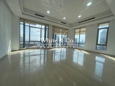 3 Bedroom Apartment for Sale in Downtown Dubai, Dubai - Penthouse | 3 bedroom + Maids | Vacant